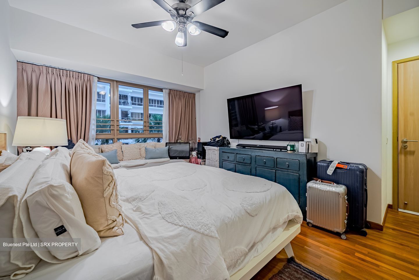 Waterfront Gold (D16), Condominium #453191141